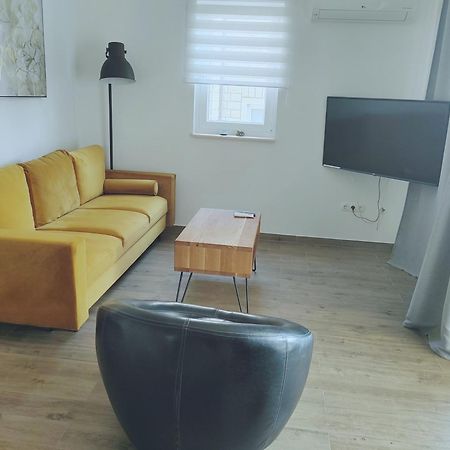 L&L Apartmani 1 Μπολ Εξωτερικό φωτογραφία