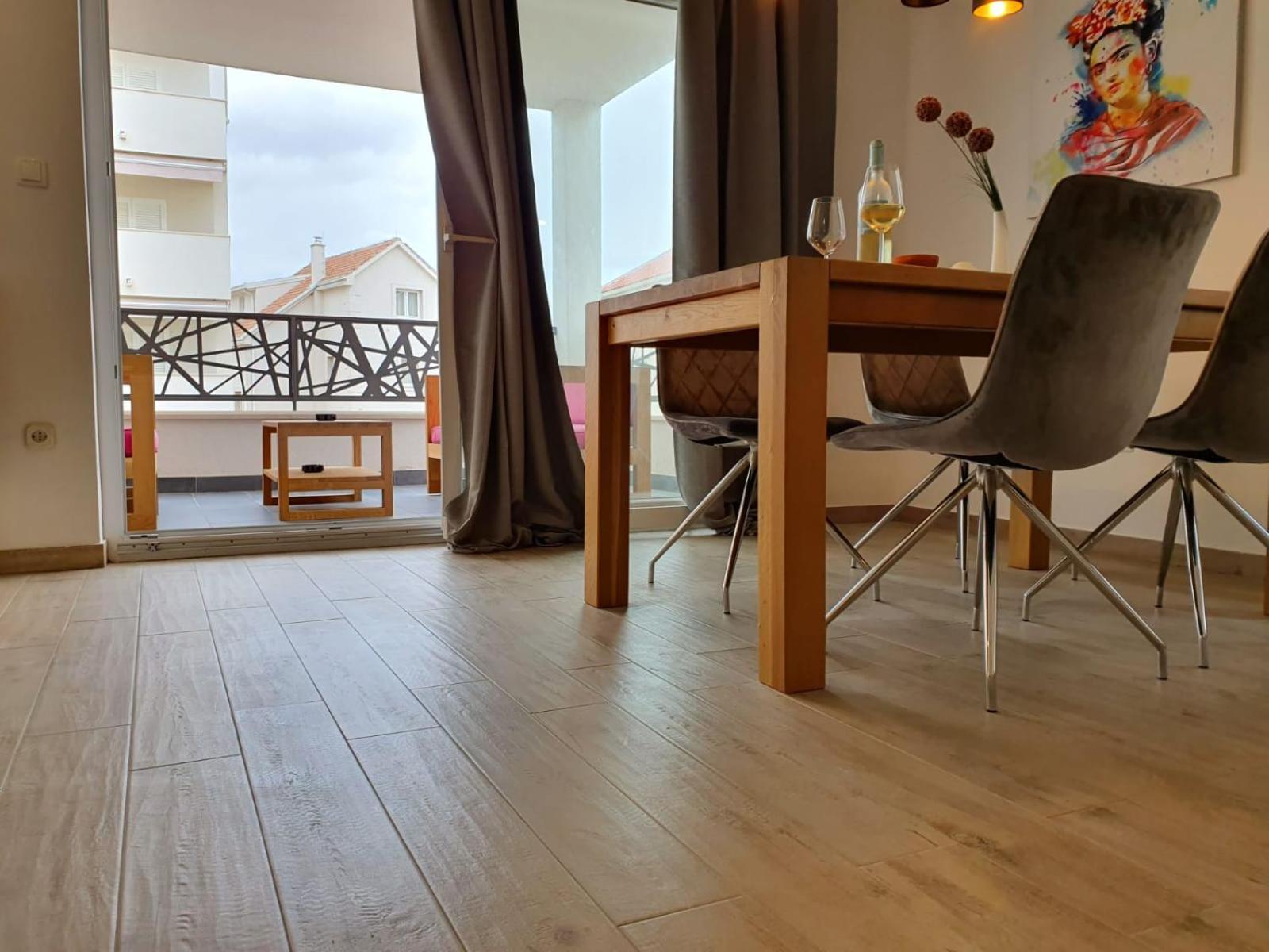 L&L Apartmani 1 Μπολ Εξωτερικό φωτογραφία