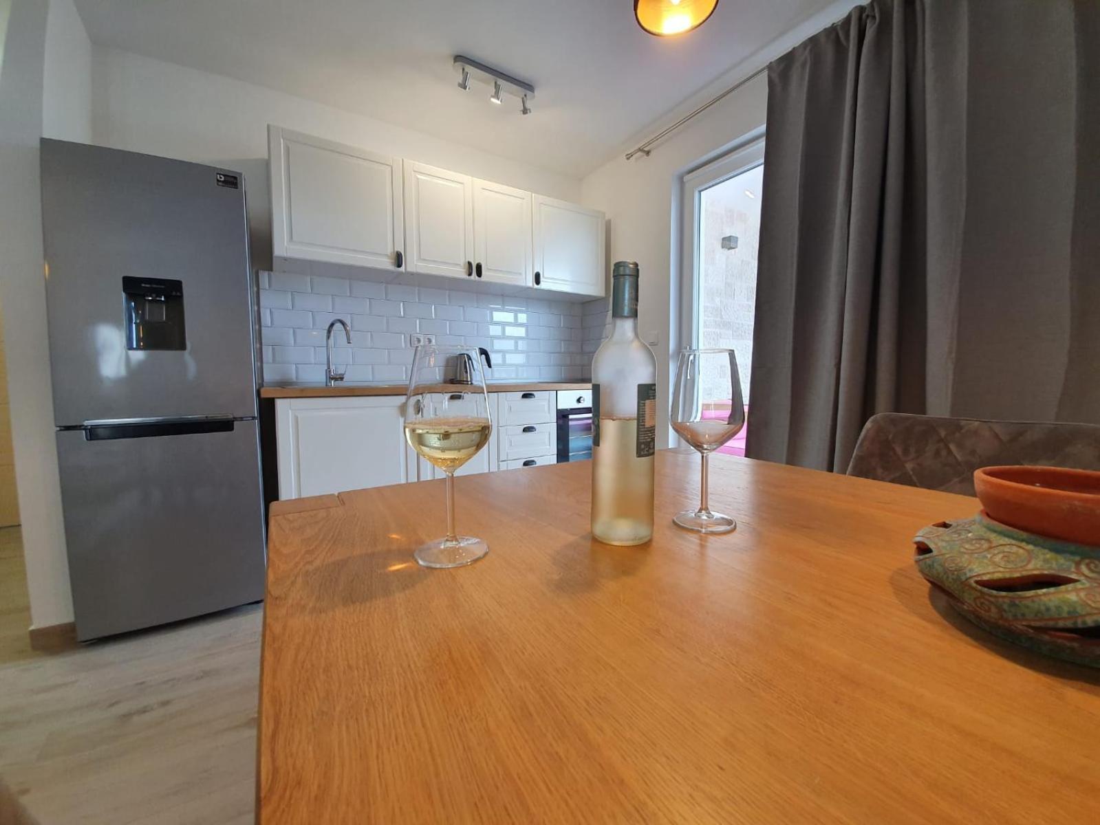 L&L Apartmani 1 Μπολ Εξωτερικό φωτογραφία